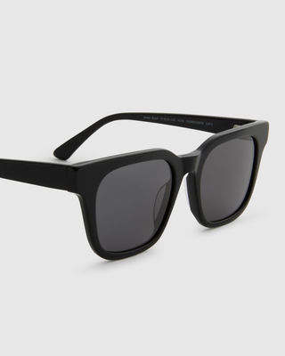 Axton Black Zonnebrillen