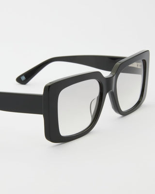 Estrid Black Getint