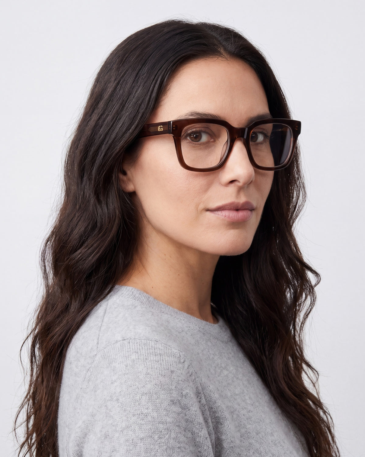 Mio Chocolate Readers, worn, side