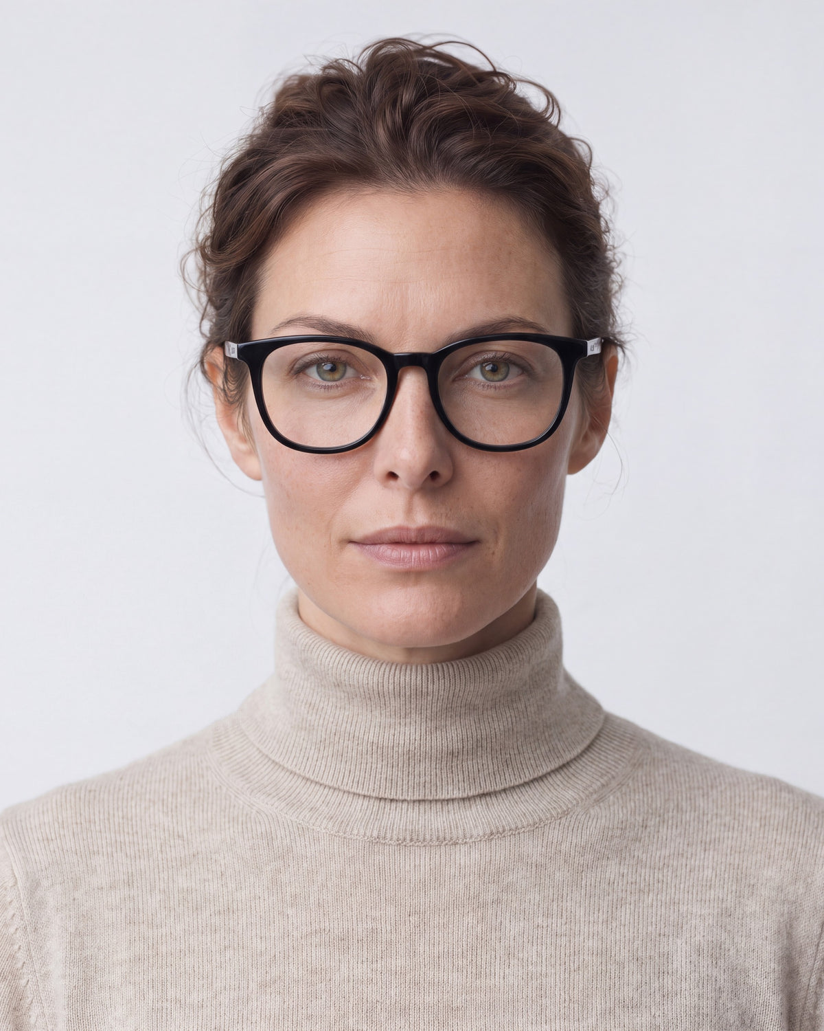Zoey Antracyt Readers, worn