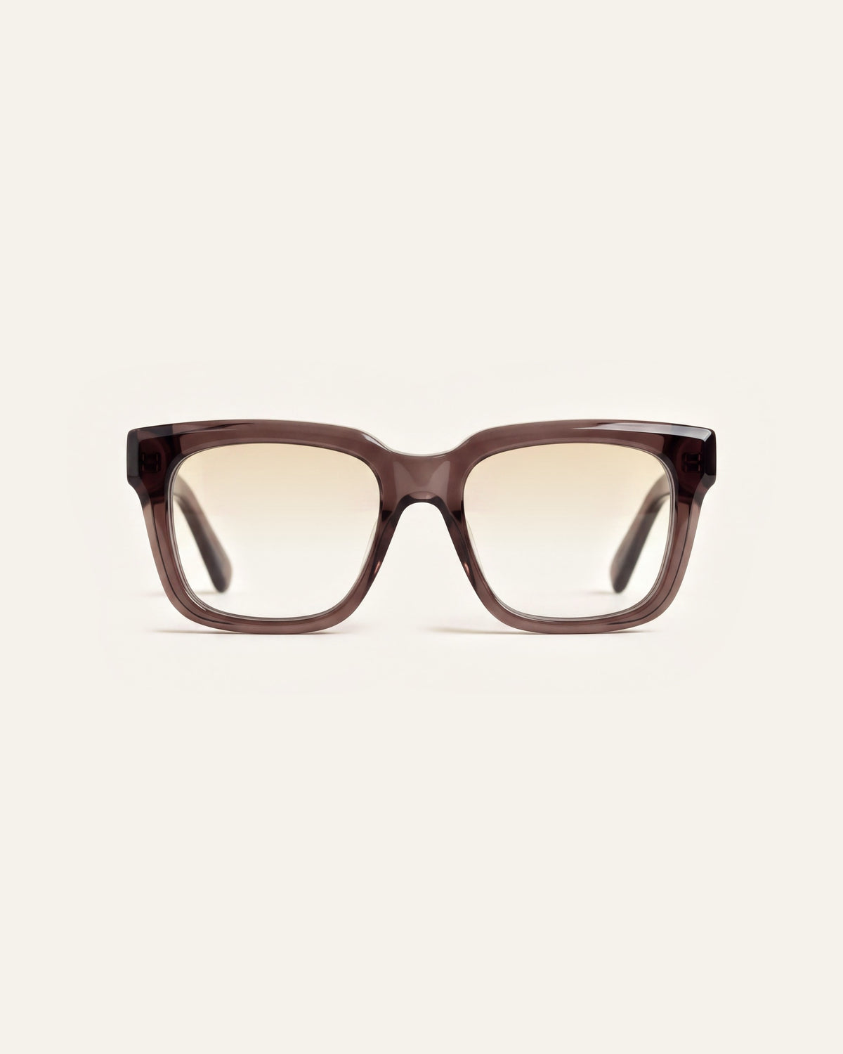 Therese in dark brown, front, Dawn lenses