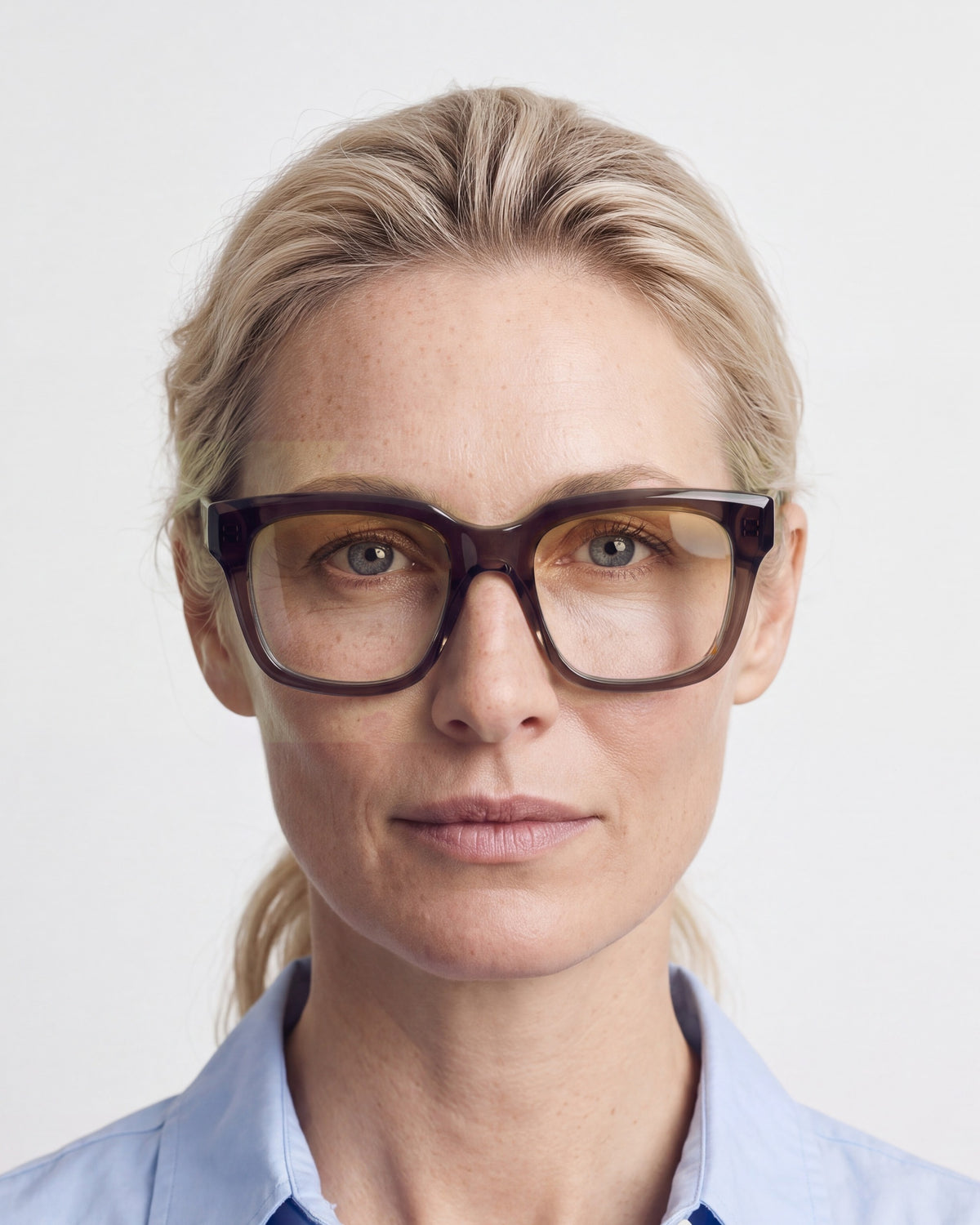 Therese in dark brown, worn, Dawn lenses