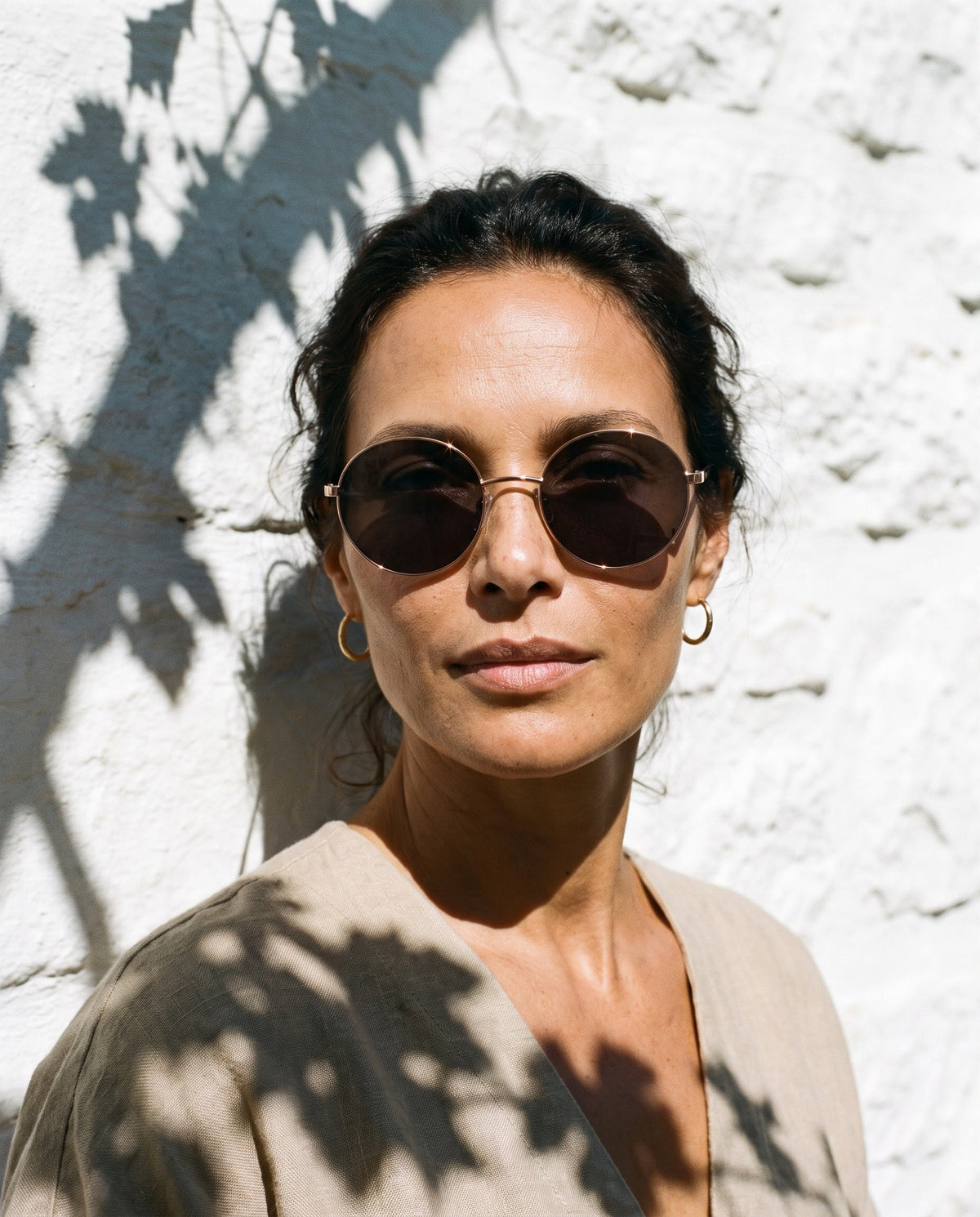 Grace Rose Gold Deep Smoke Progressive Sun Readers on a trip south