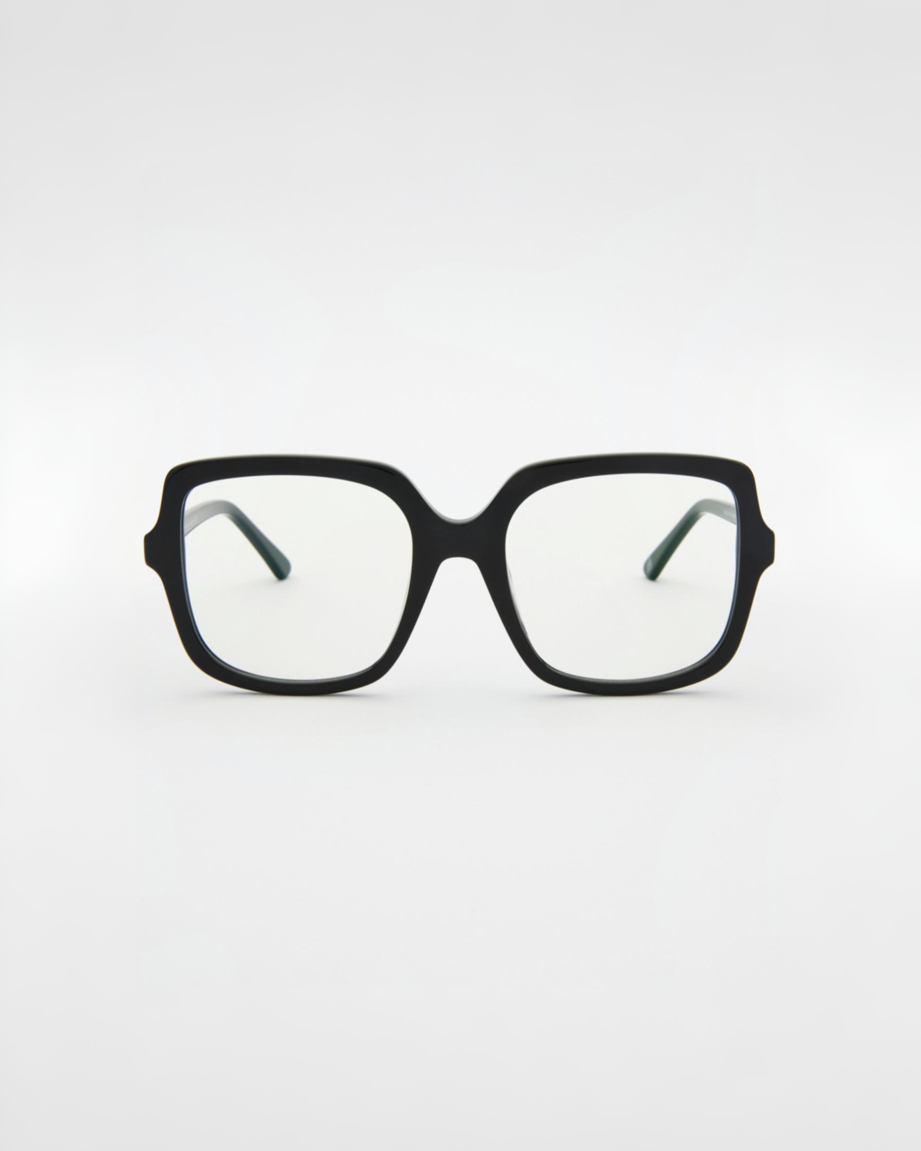 Elara Shiny Black Blue Light