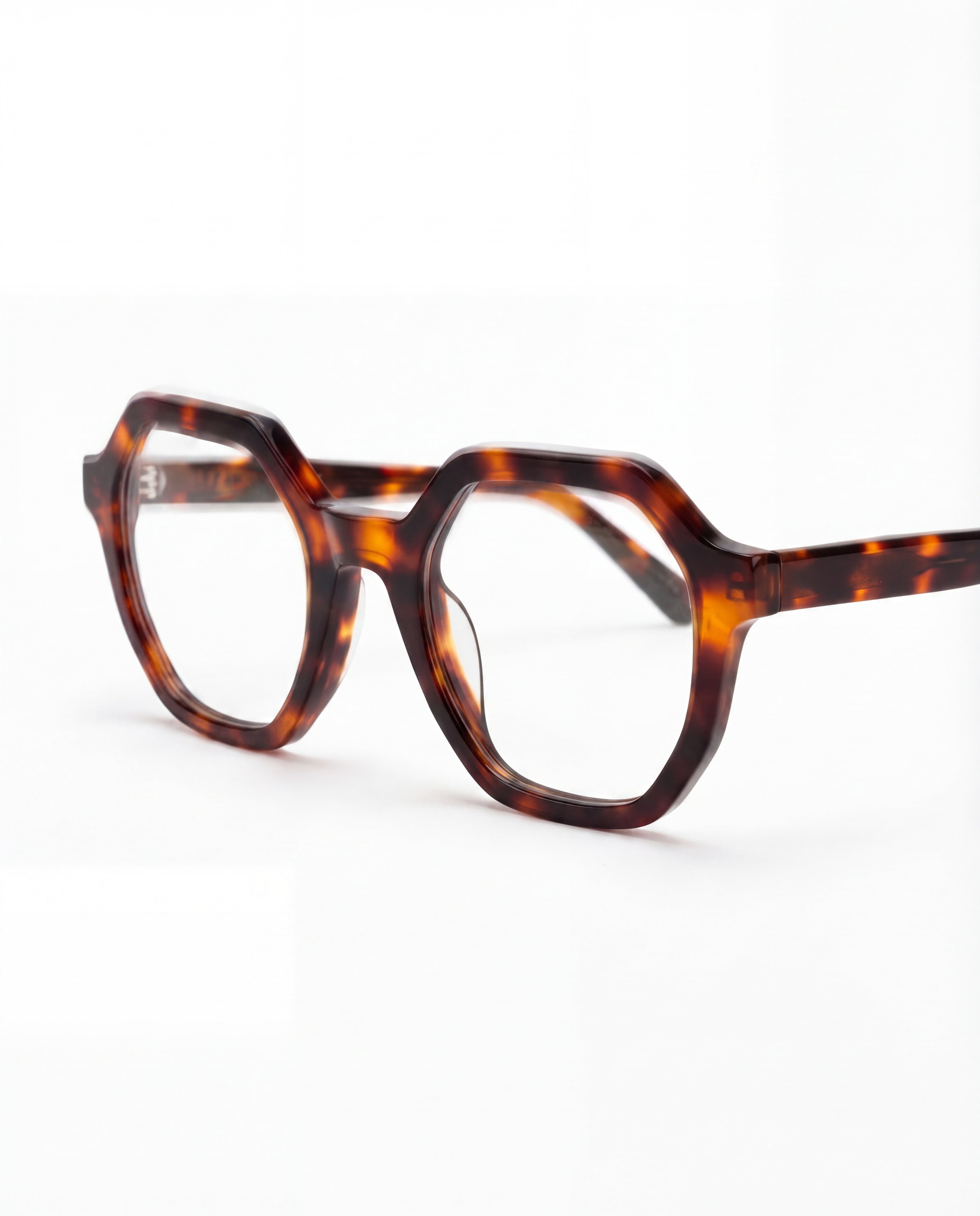 GLAS Lotus Havana Turtle Brown Readers – angle view